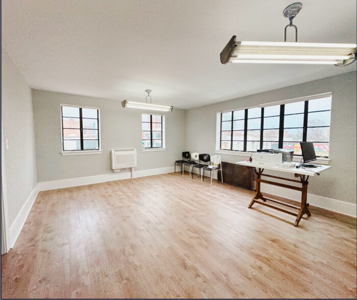 More Photos Of 623 N Liberty St, Winston-Salem Office For Lease