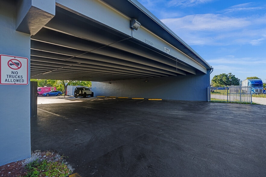 More Photos Of 12050 NE 14th Ave, Miami Warehouse For Lease