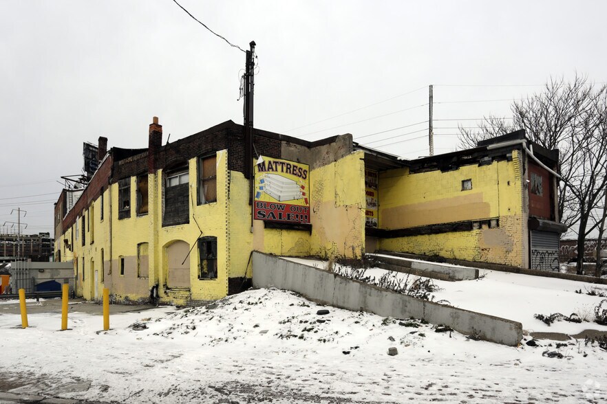 More Photos Of 2917-2919 N Broad St, Philadelphia Flex For Sale