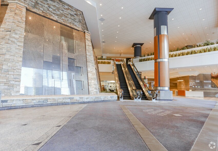 More Photos Of 401 9th Ave SW, Calgary Office For Lease