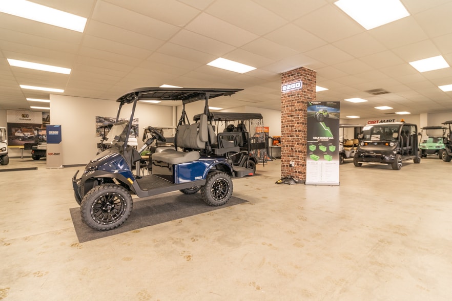 More Photos Of 1023 S Miami Blvd, Durham Warehouse For Sale