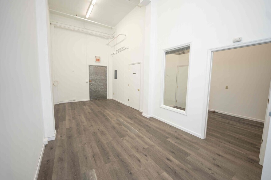 More Photos Of 8 John Walsh Blvd, Peekskill Office For Lease