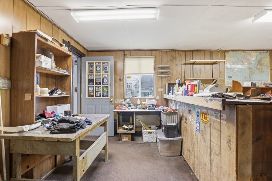More Photos Of 727 Summer St, Lynn Industrial For Sale