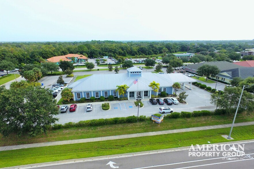 More Photos Of 5115 Sr-64 E, Bradenton Office For Sale