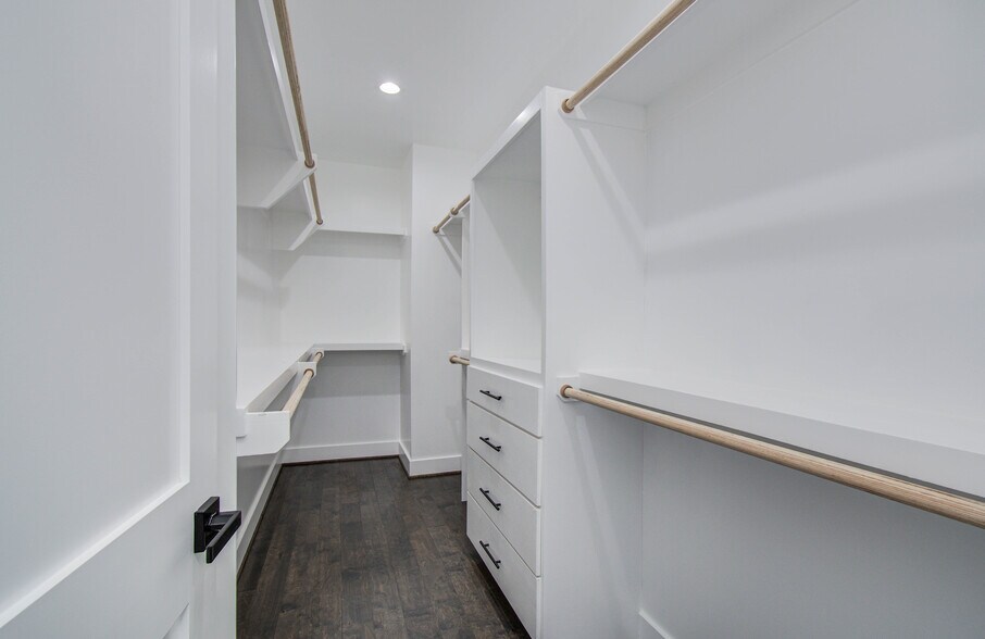 More Photos Of 5024 Winnetka St, Houston Multifamily For Sale