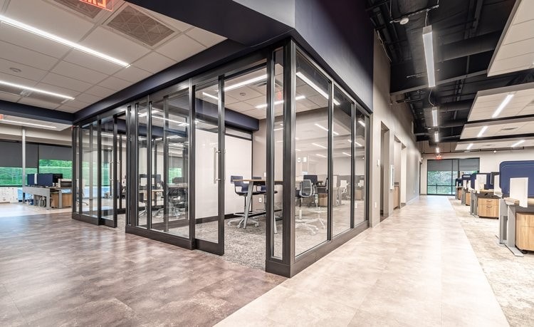 More Photos Of 3825 Electric Rd, Roanoke Storefront Retail Office For Lease