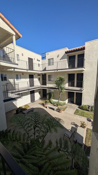 More Photos Of 4226 Utah St, San Diego Apartments For Sale