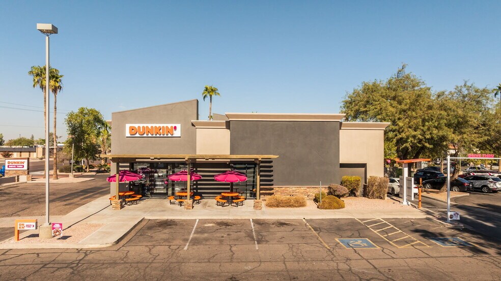 More Photos Of 2105 S Alma School Rd, Mesa Freestanding For Sale