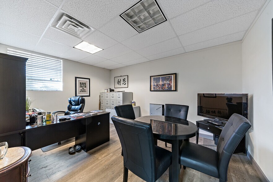 More Photos Of 12828 S Broadway, Los Angeles Warehouse For Sale