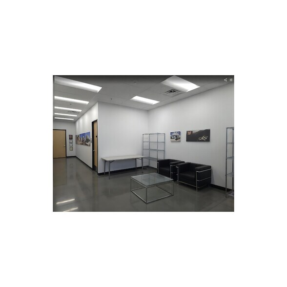 More Photos Of 7600 W Arby Ave, Las Vegas Industrial For Sale