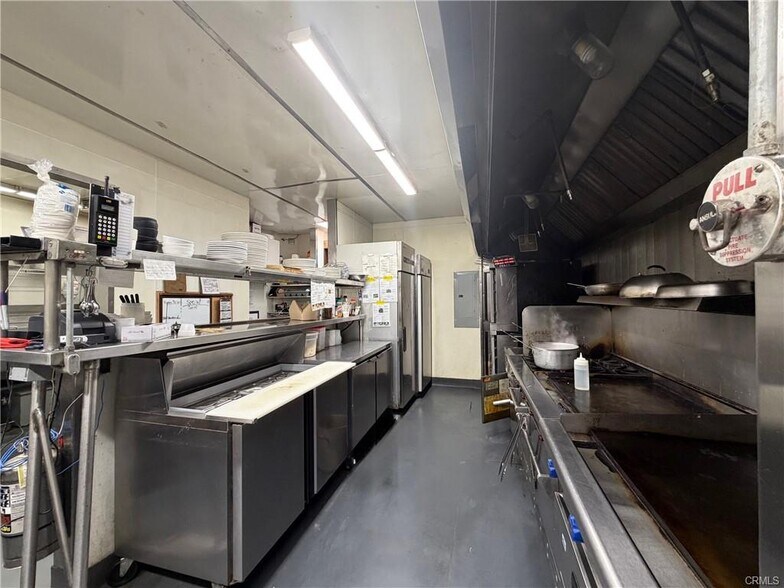 More Photos Of 177 E 2nd St, Chico Restaurant For Sale