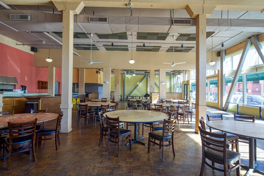 More Photos Of 570 10th St, Oakland Office For Sale