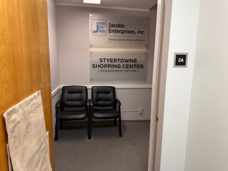 More Photos Of 1033-1061 Bloomfield Ave, Clifton Storefront Retail Office For Lease