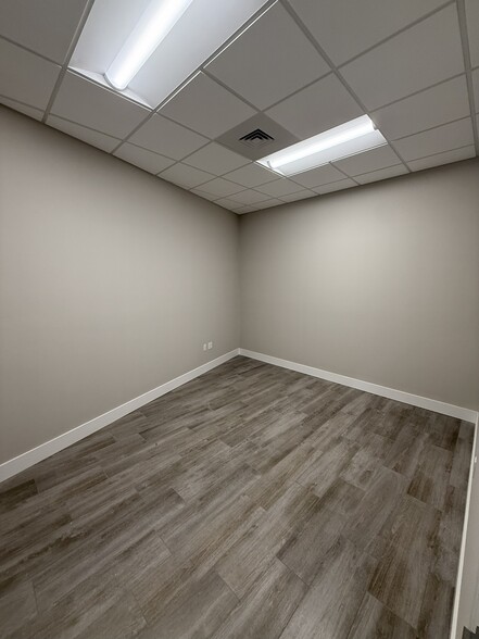 More Photos Of 101 NW 12th St, Pompano Beach Medical For Lease