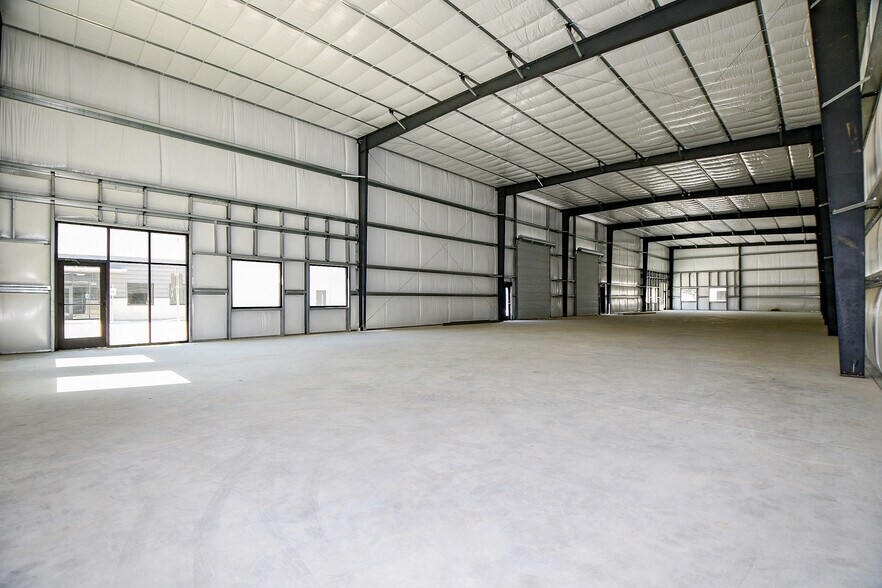 More Photos Of 5713 13th St, Katy Unknown For Lease