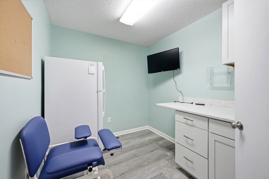 More Photos Of 501 N Main St, Robersonville Office For Sale