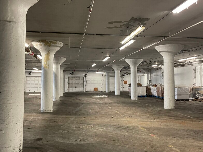 More Photos Of 658 Bailey Ave, Buffalo Manufacturing For Sale