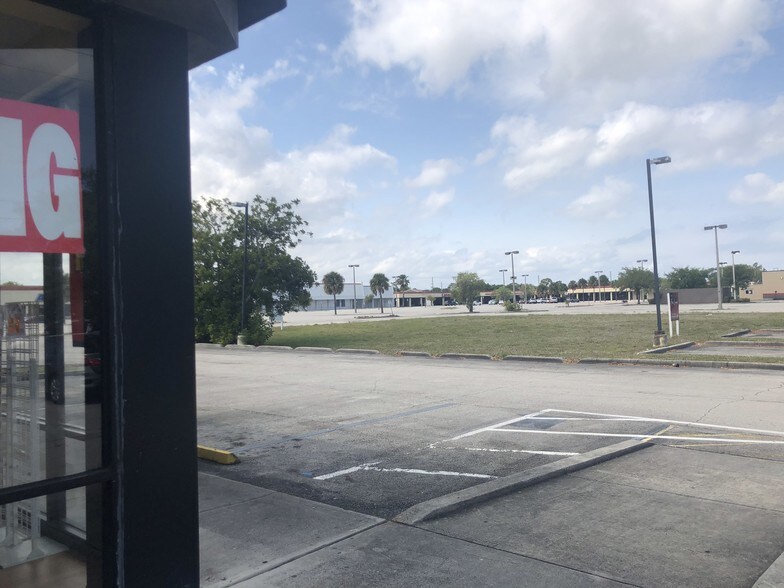 More Photos Of 2061 S US Highway 1, Fort Pierce Freestanding For Lease