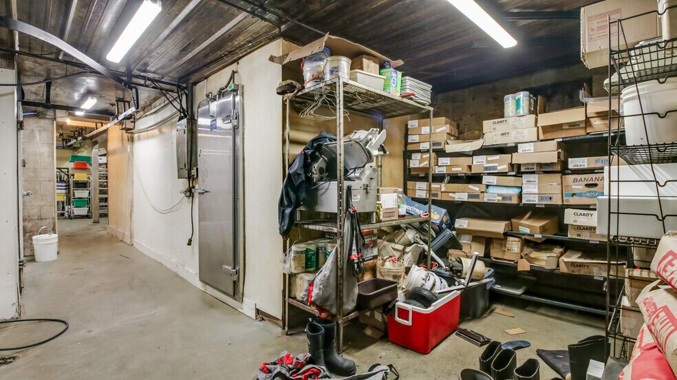 More Photos Of 2310 S Main St, Bloomer General Retail For Sale