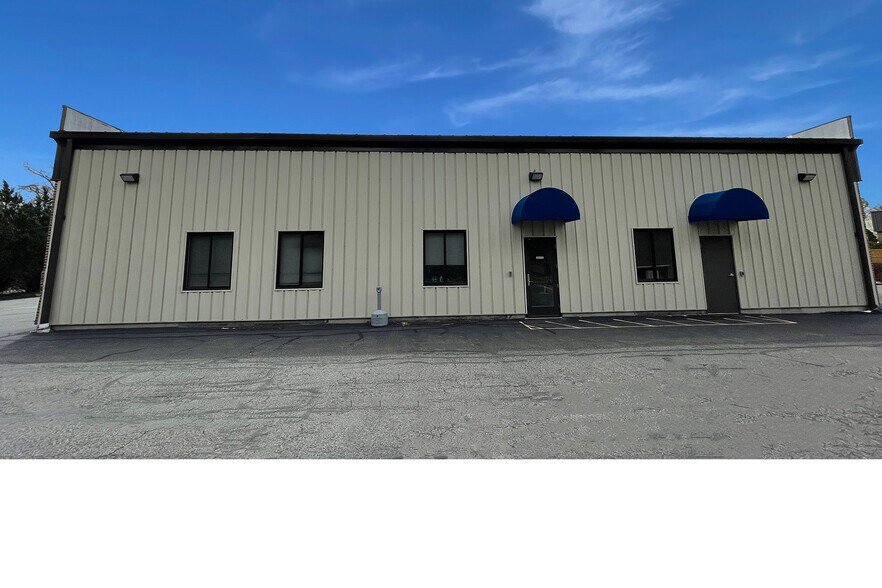 More Photos Of 17 Berkshire Rd, Newtown Office For Sale