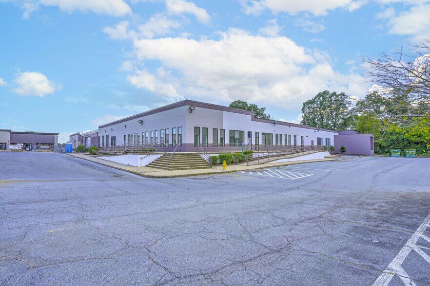 More Photos Of 21882 F D R Blvd, Lexington Park Movie Theatre For Lease