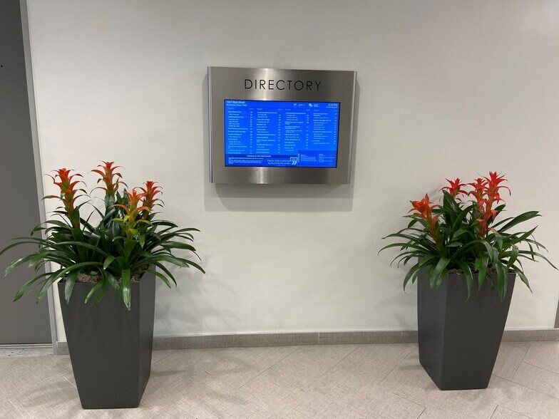 More Photos Of 1601 Main St, Richmond Medical For Lease