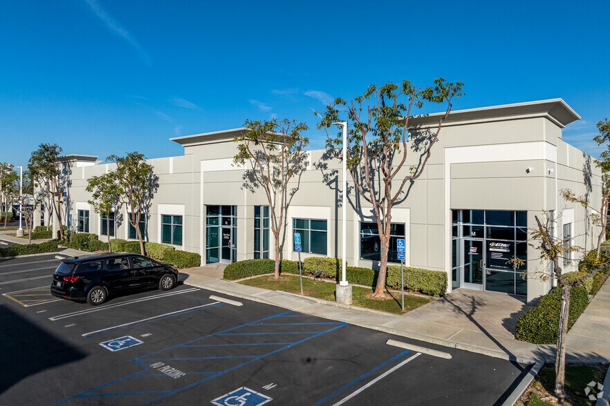More Photos Of 511 S Harbor Blvd, La Habra Light Distribution For Lease