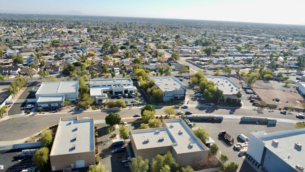 More Photos Of 4821 E Indigo St, Mesa Distribution For Sale