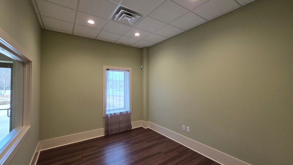 More Photos Of 3663 Southland Dr, Flowery Branch Warehouse For Sale