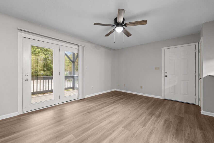 More Photos Of 920 Highland Ave, Greensboro Apartments For Sale