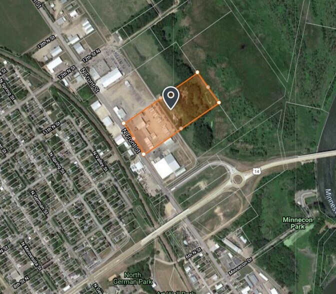 More Photos Of 926 N Front St, New Ulm Industrial For Sale