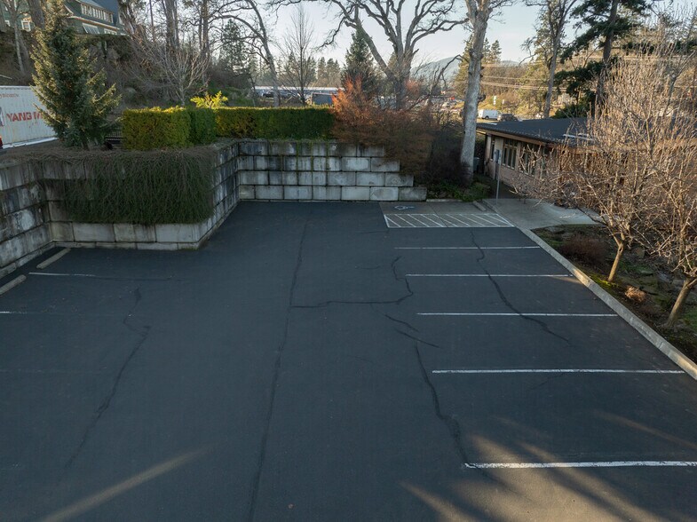 More Photos Of 3239 Cascade Ave, Hood River Land For Sale