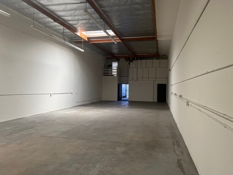More Photos Of 580 W Lambert Rd, Brea Light Distribution For Lease