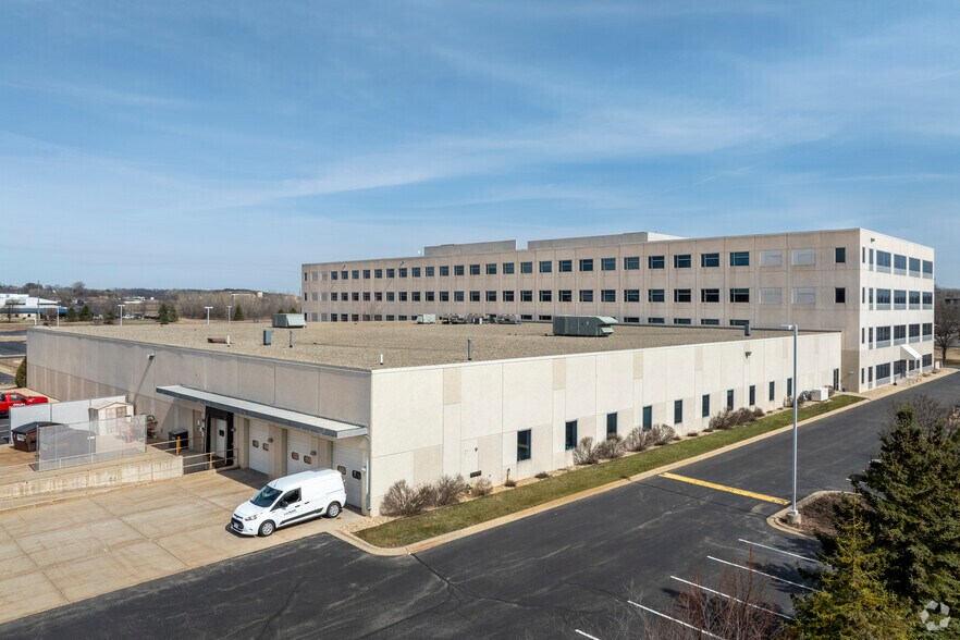 More Photos Of 7974 UW Health Ct, Middleton Medical For Sale