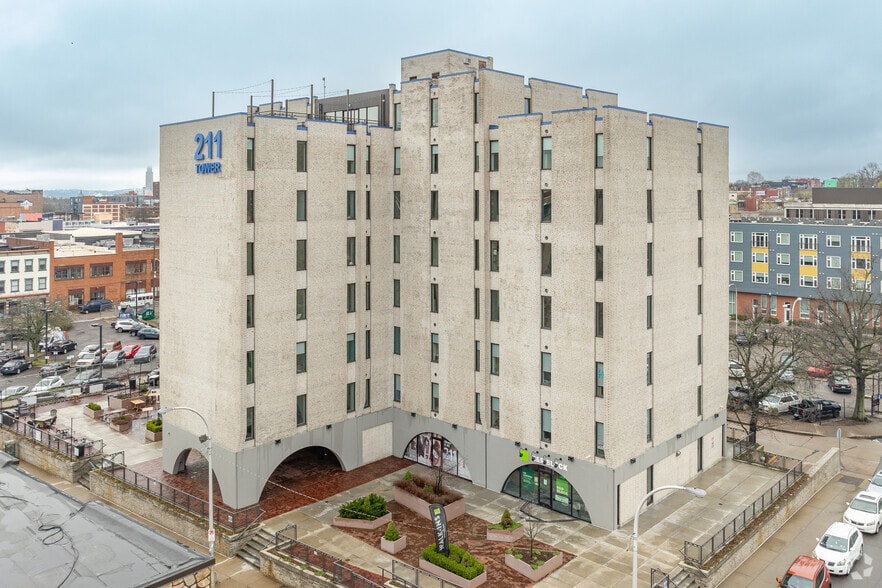 More Photos Of 211 N Whitfield St, Pittsburgh Office For Lease