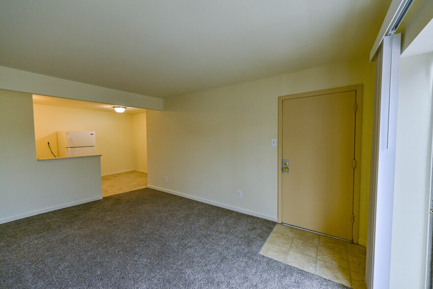 More Photos Of 307-2953 Bien Venido dr, Saint Louis Apartments For Sale