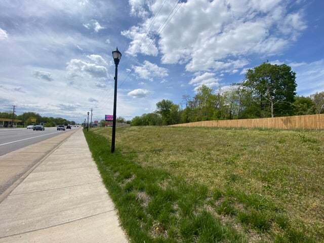More Photos Of .94+/- Acre U.S. Highway 60 East, Republic Land For Sale