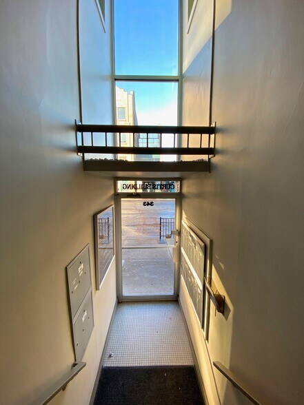 More Photos Of 335-345 S Main St, Ann Arbor Storefront Retail Office For Lease