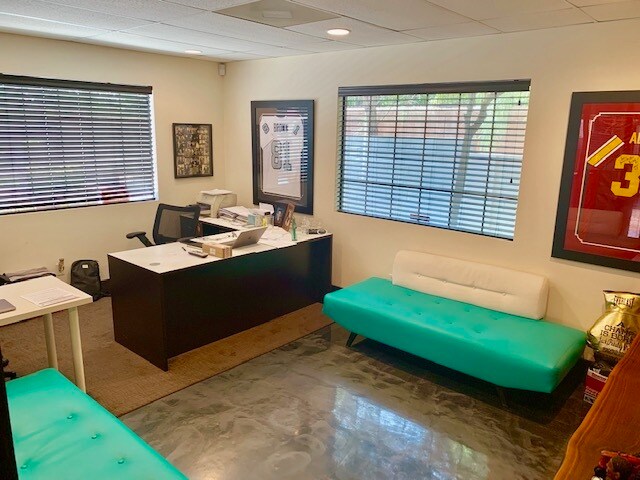 More Photos Of 8260 W Charleston Blvd, Las Vegas Office For Lease