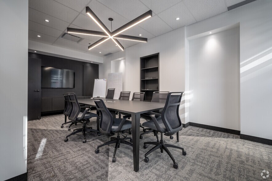 More Photos Of 2150 Rue Sainte-Catherine E, Montréal Apartments For Lease