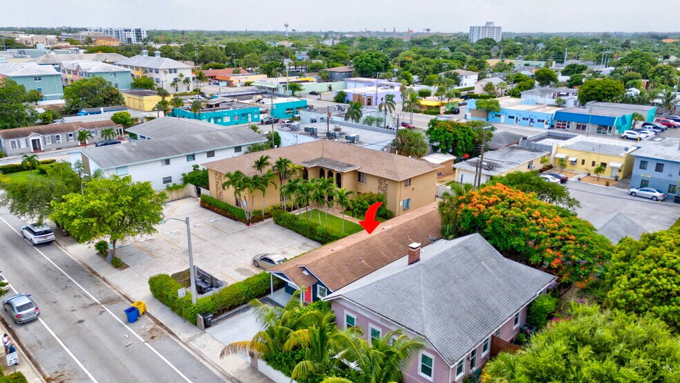 More Photos Of 417 N J St, Lake Worth Beach Apartments For Sale