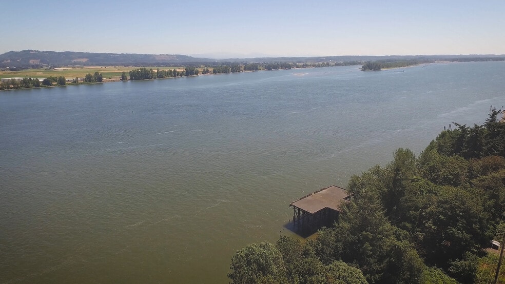 More Photos Of 62420 US Highway 30, Columbia City Land For Lease