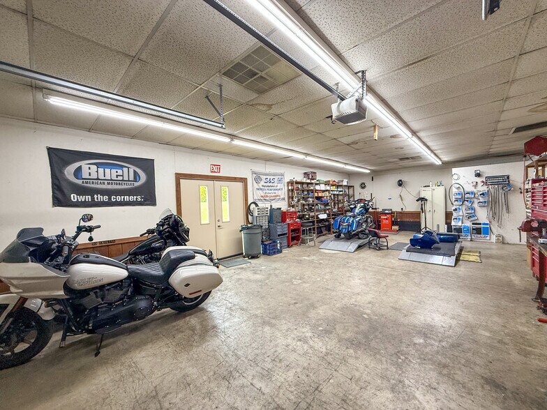 More Photos Of 13080 US 422, Kittanning Storefront Retail Residential For Sale