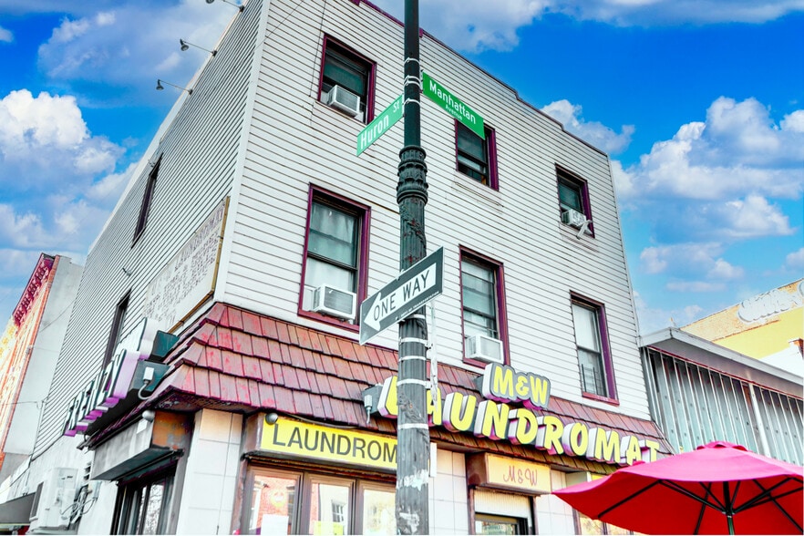 More Photos Of 157 Huron St, Brooklyn Apartments For Lease