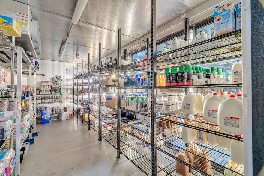 More Photos Of 306-310 Huron Ave, Port Huron Freestanding For Sale