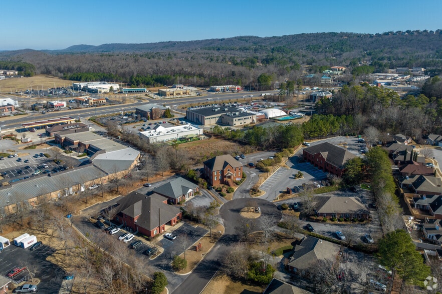 More Photos Of 2232 Cahaba Valley Dr, Birmingham Office For Lease