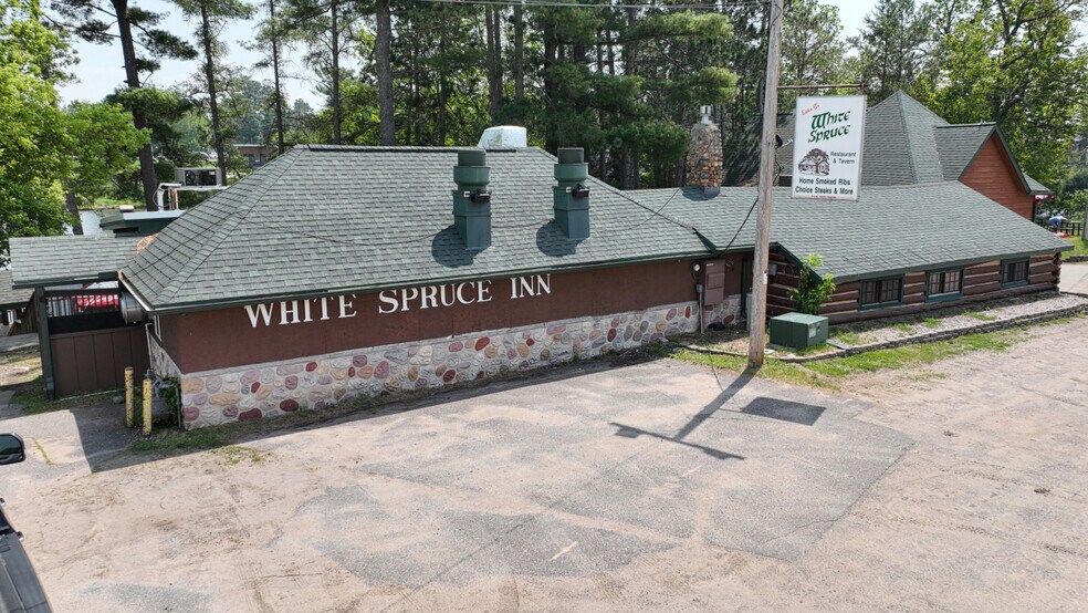 More Photos Of 419 N Railroad St, Eagle River Restaurant For Sale