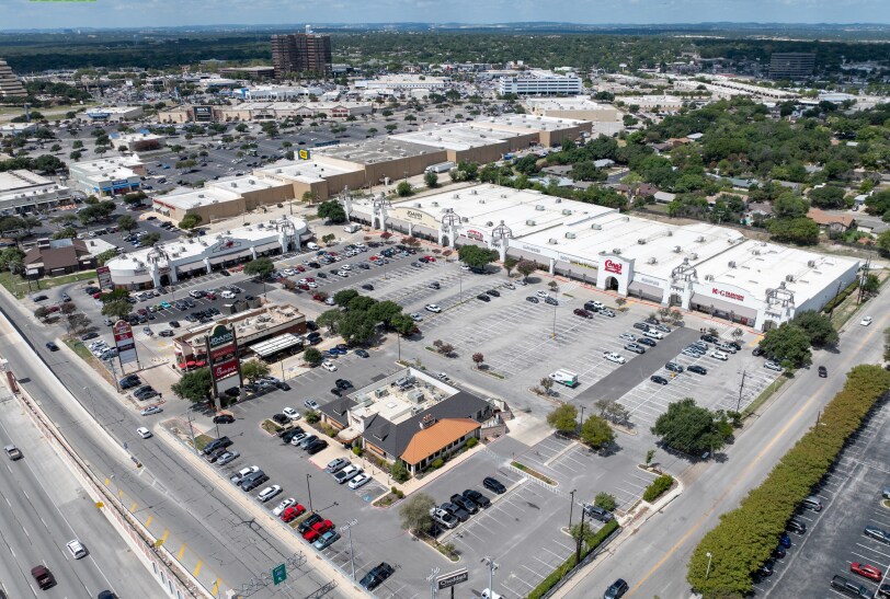 More Photos Of 25 NE Loop 410, San Antonio Unknown For Lease