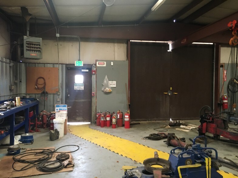 More Photos Of 1313 Denver Ave, Fort Lupton Flex For Lease