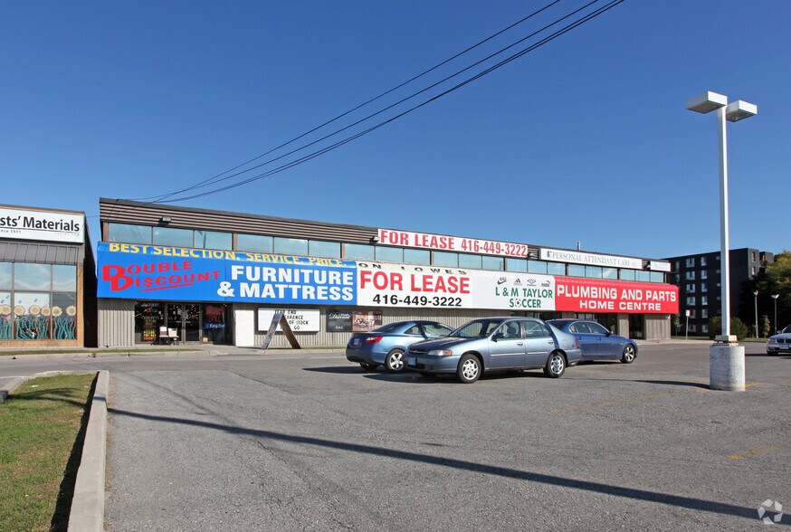 More Photos Of 1650 Dundas St E, Whitby Storefront Retail Office For Lease